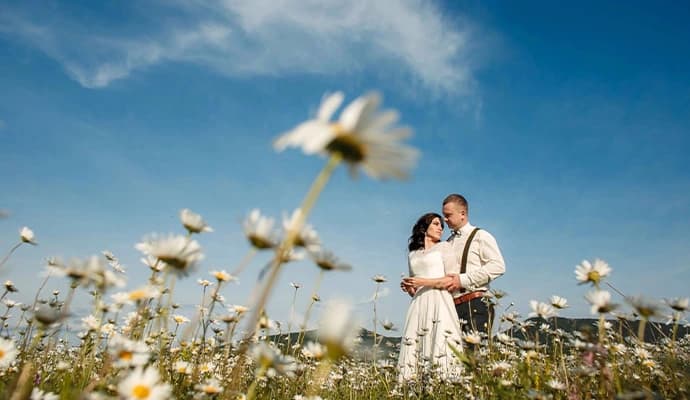 Kızlık Zarı Dikimi Acır Mı?