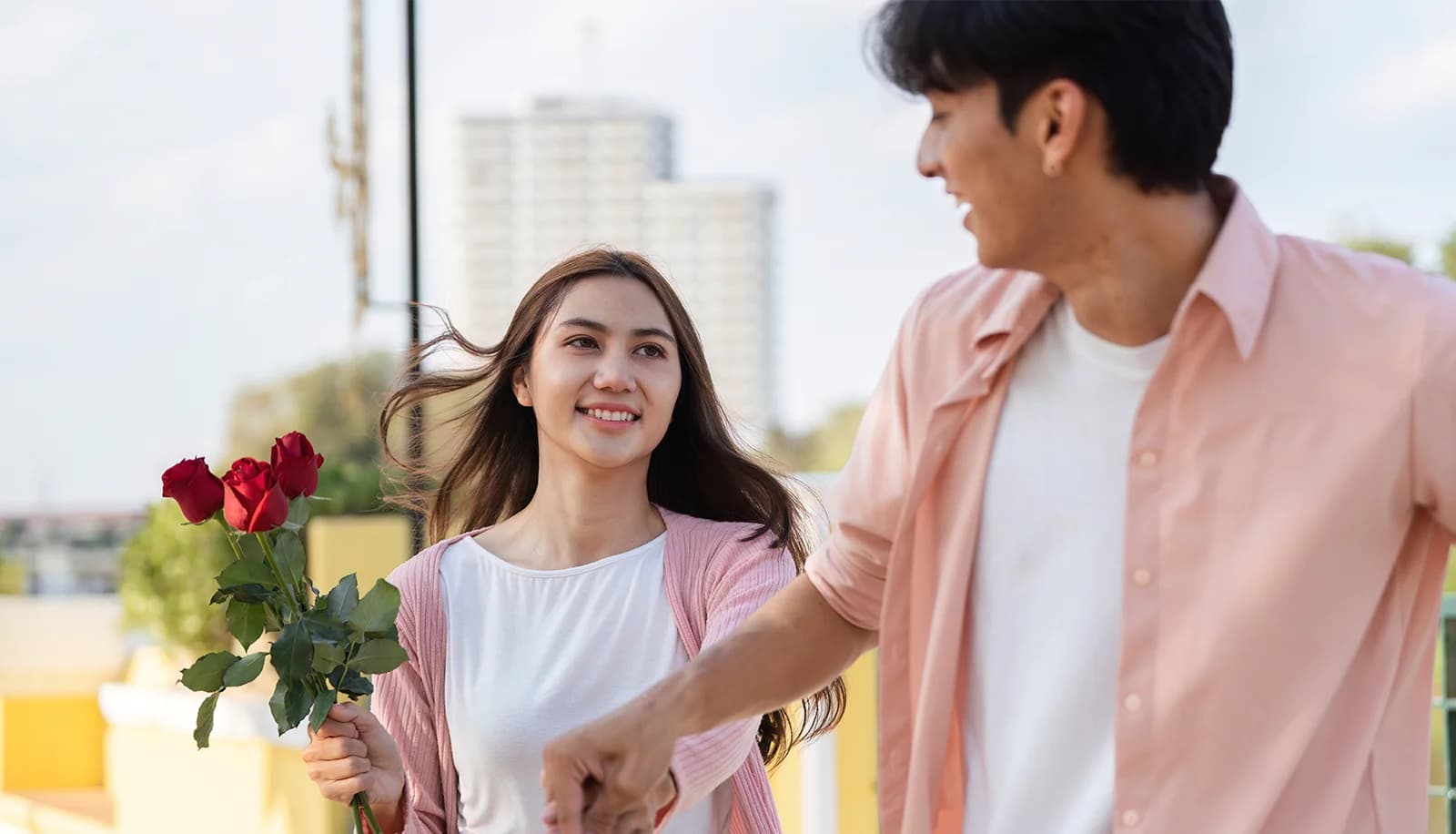 Doğumdan Sonra Kızlık Zarı Dikilir Mi?