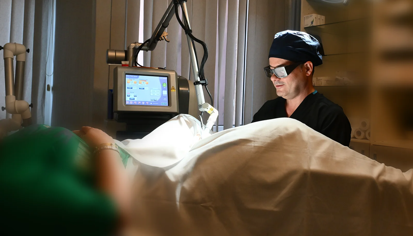 Lazerle Vajina Daraltma Nasıl Yapılır?