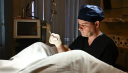 Kızlık Zarı Dikimi Nedir?