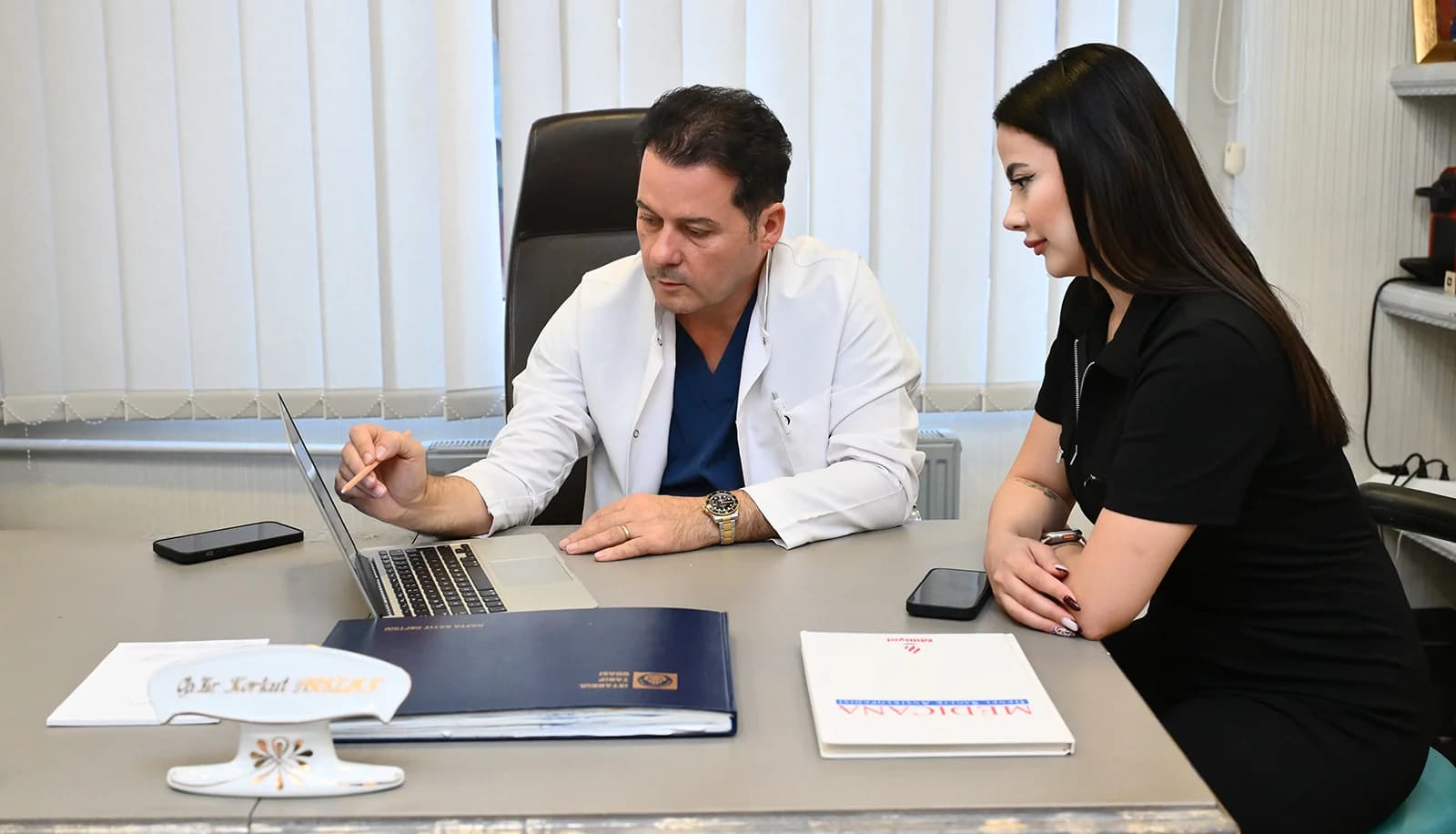 Geçici Kızlık Zarı Dikimi Anlaşılır Mı?